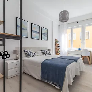 moderno-apartamento-en-el-centro-de-santander.bilbaohotelsspain.com/